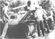 (détails) un canon d'assaut allemand "Marder" de 75mm, du 1PZ352, détruit du côté de Trévières