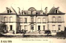 (Details) Rue Pavée, an der die C/116 und General Cota vorbeifuhren (Details), Château des Isles. Es ist in diesem Bereich von Vierville, dass die "Command Group" von 116th