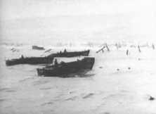 Des LCVP abordent vers 7h30, à mi-marée