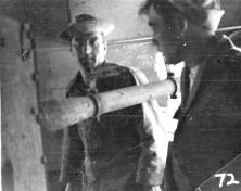 (Details) Hier sehen Sie die kurze Kanone von 50mm KWK, gerichtet auf die Ostkupplung unten, diese Art von kurzen Kanonen (Rohr von 2m10)
