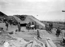 (détails) La casemate du WN65, avec son canon antichar PAK 38 de 50mm KWK39 à canon long (tube de 3m avec frein de bouche) (détails) Vers le 10 juin, la casemate est occu
