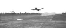 (détails) Chasseur-bombardier P47 "Thunderbolt" au décollage (détails)