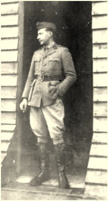 Michel Hardelay, militaire en 1944/45 Ci-dessous en calot