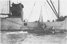 (détails) ,Déchargement du cargo "Kyle Queen"