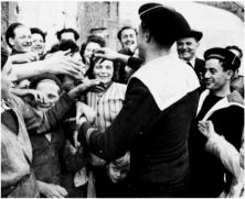 Les marins du Montcalm sont venus à terre (détails) (détails)